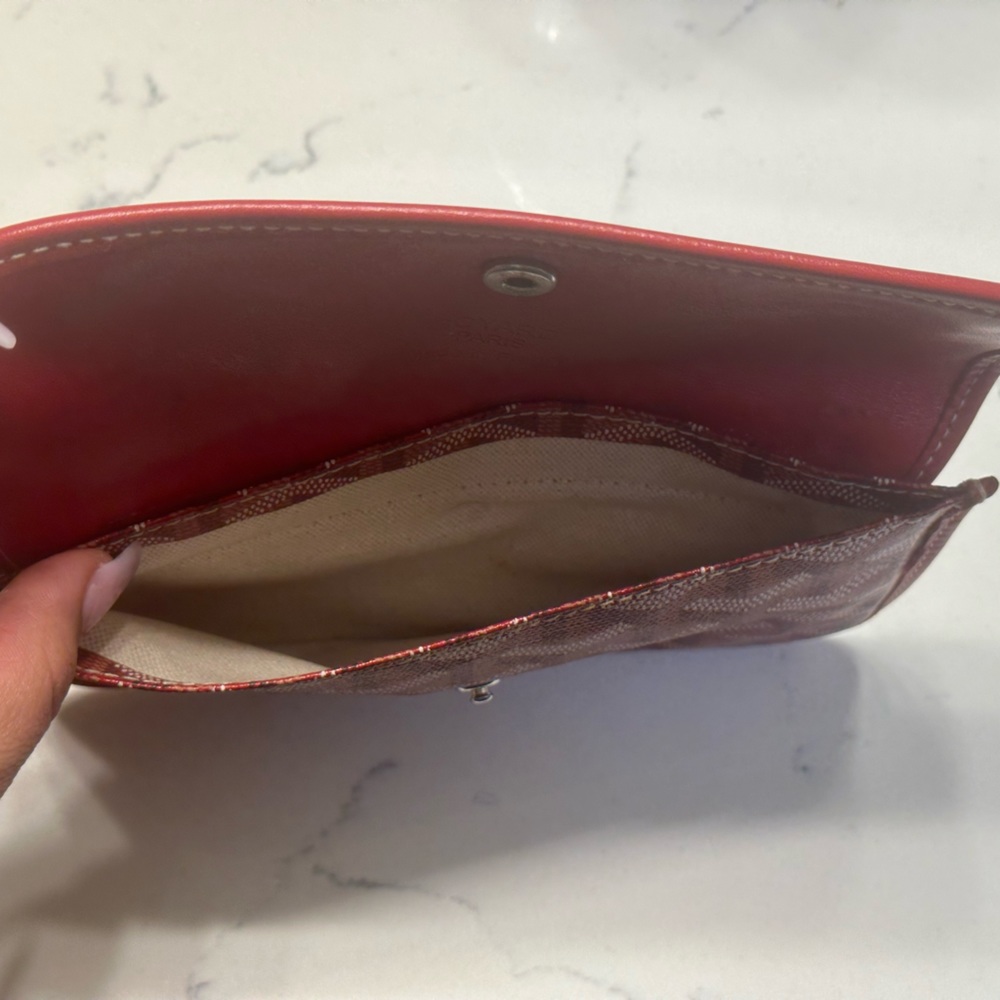 *SOLD* Red Goyard Pouch - Picture 4 of 9